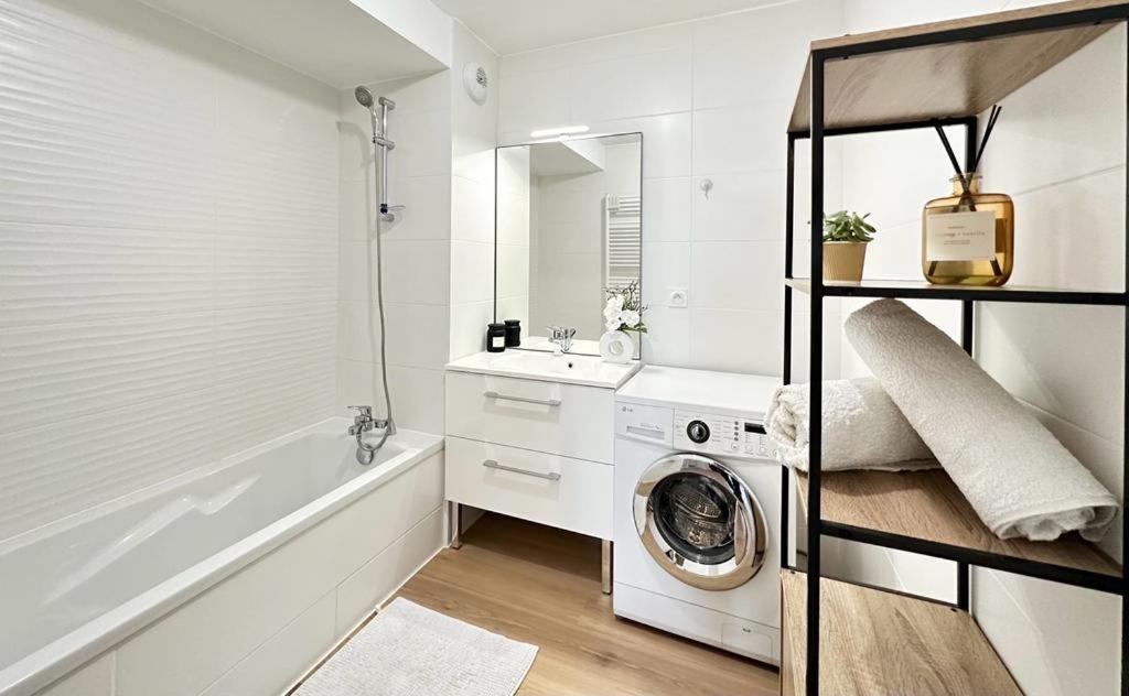 La Frontaliere Apartment Ambilly Exterior foto